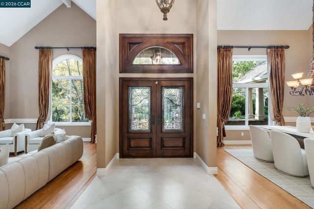 3271 Blackhawk Meadow Dr, Danville, CA 94506