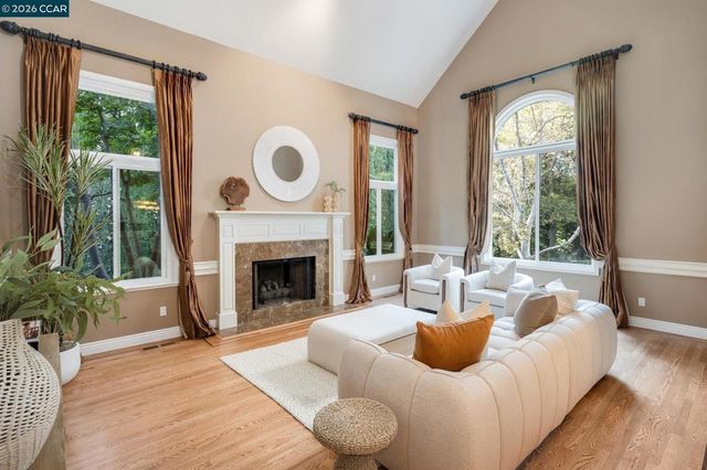 3271 Blackhawk Meadow Dr, Danville, CA 94506