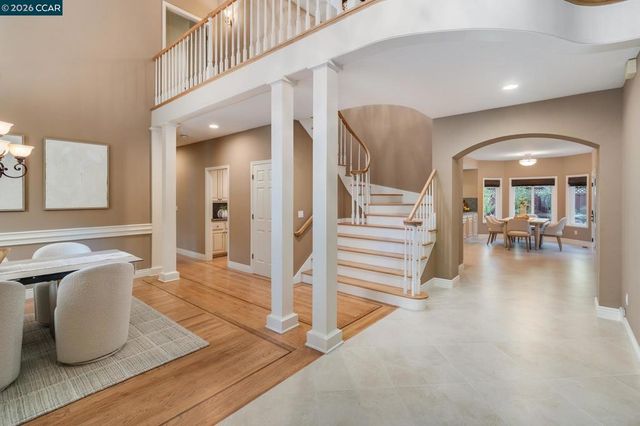 3271 Blackhawk Meadow Dr, Danville, CA 94506