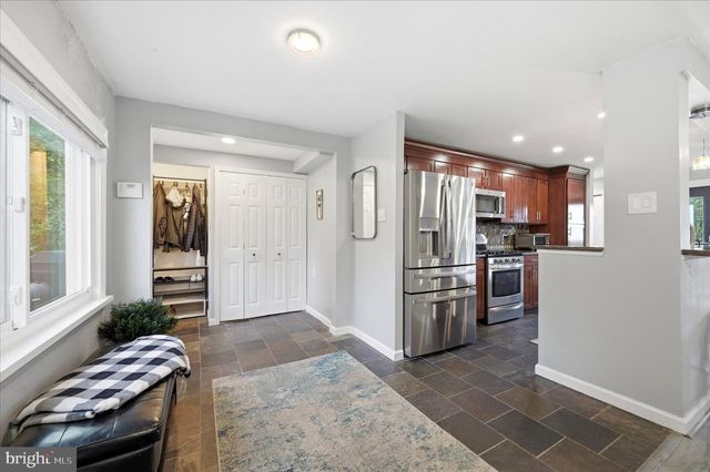 1229 GREENTREE LN, Penn Valley, PA 19072