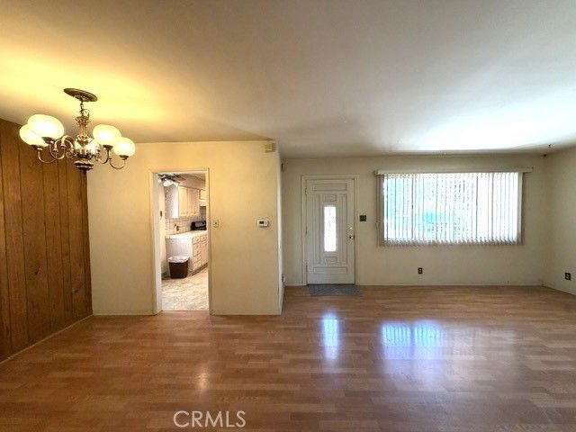 6927 Costello, Van Nuys, CA 91405
