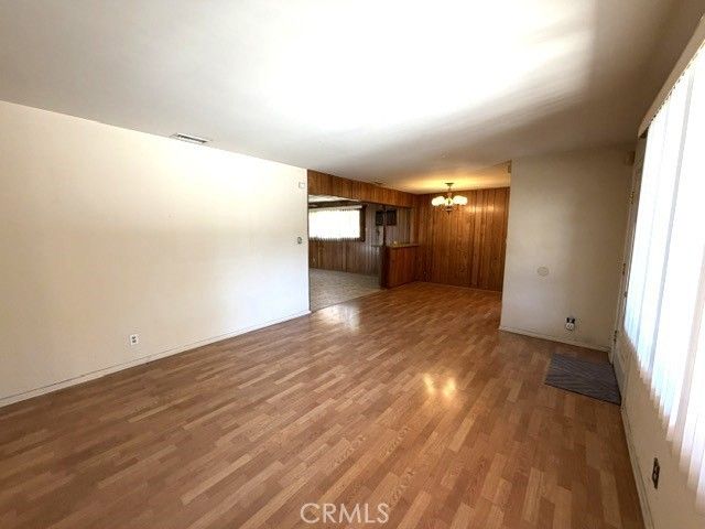 6927 Costello, Van Nuys, CA 91405