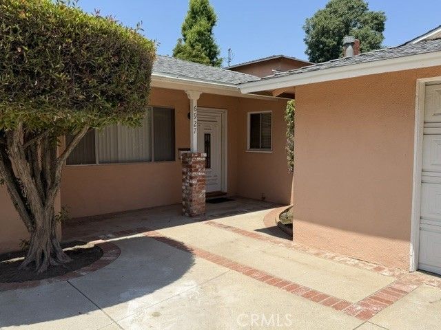 6927 Costello, Van Nuys, CA 91405