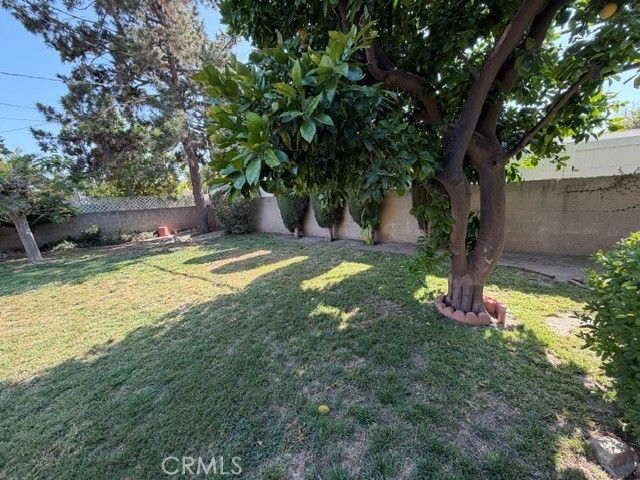6927 Costello, Van Nuys, CA 91405