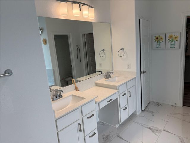 11718 Deepwater Ridge Way, Cypress, TX 77433