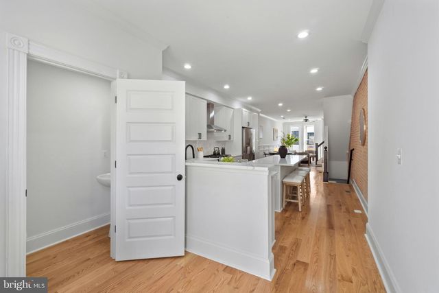 1126 E FORT AVE, Baltimore, MD 21230