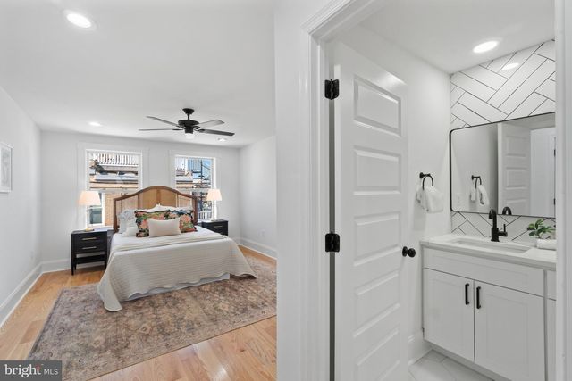 1126 E FORT AVE, Baltimore, MD 21230