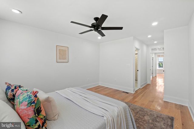 1126 E FORT AVE, Baltimore, MD 21230