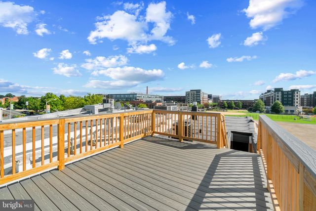 1126 E FORT AVE, Baltimore, MD 21230