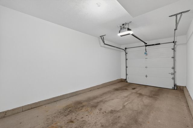 20 Parkside Drive, Florence, KY 41042