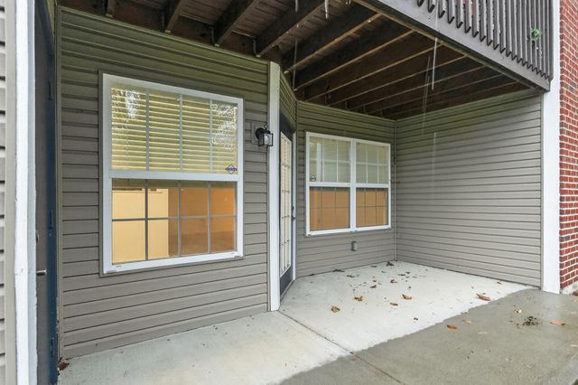 20 Parkside Drive, Florence, KY 41042