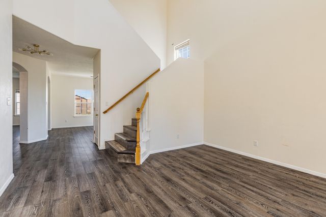 9635 Kilauea Avenue NW, Albuquerque, NM 87120