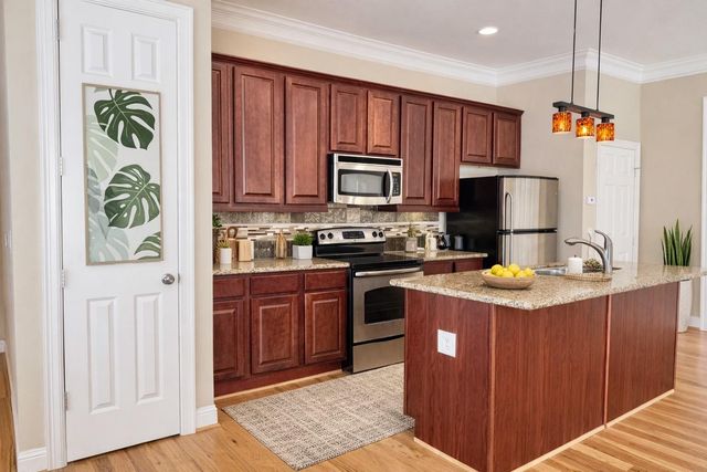 314 W Bell Street 203, Houston, TX 77019