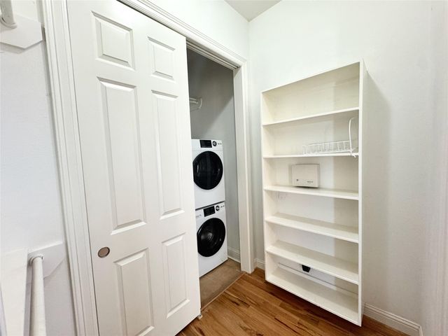 314 W Bell Street 203, Houston, TX 77019