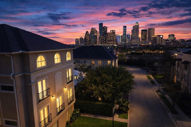 314 W Bell Street 203, Houston, TX 77019