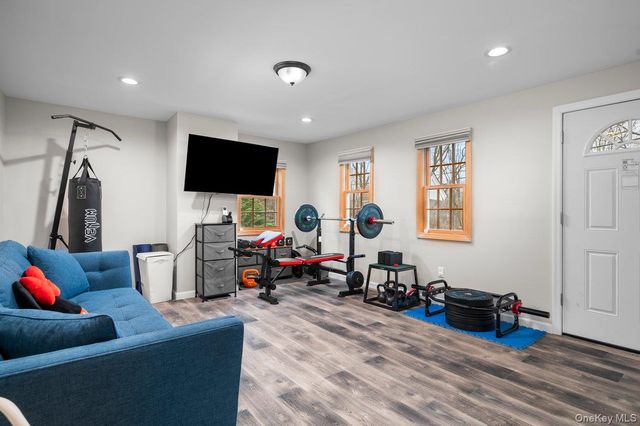 18 Congers Road, Congers, NY 10920