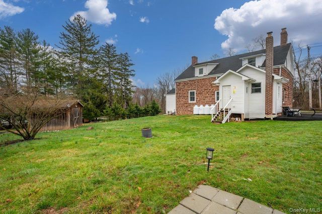 18 Congers Road, Congers, NY 10920