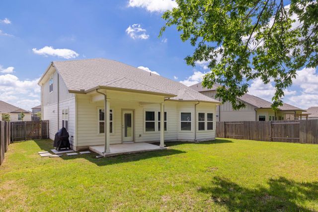 105 Greenspire Downs DR, Hutto, TX 78634