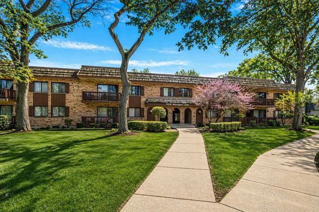 7930 Woodglen Lane 209, Downers Grove, IL 60516