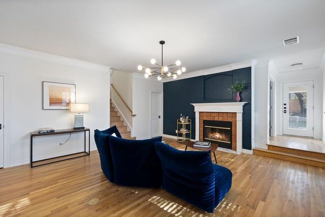 2009 Winsted LN B, Austin, TX 78703