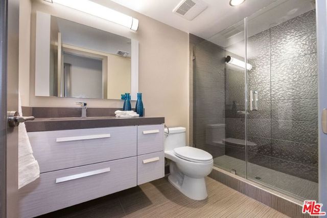 1217 HORN Avenue 104, West Hollywood, CA 90069