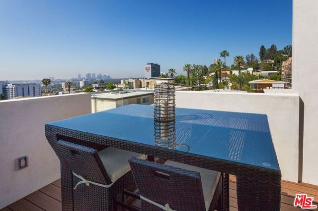 1217 HORN Avenue 104, West Hollywood, CA 90069