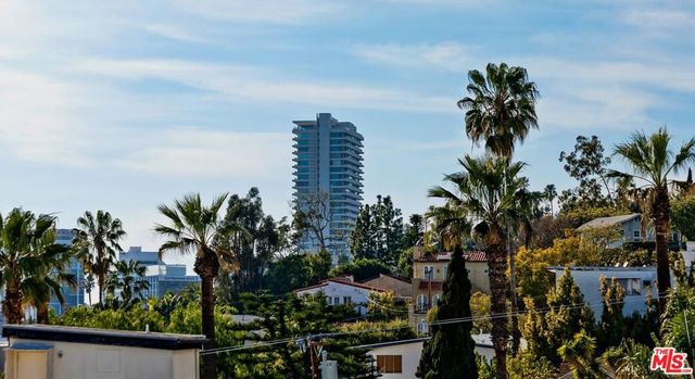 1217 HORN Avenue 104, West Hollywood, CA 90069