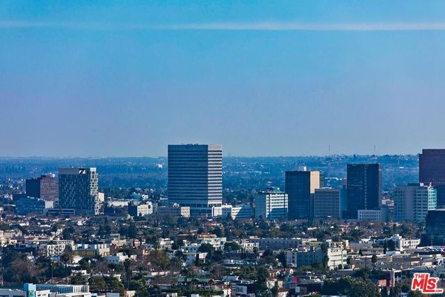 1217 HORN Avenue 104, West Hollywood, CA 90069