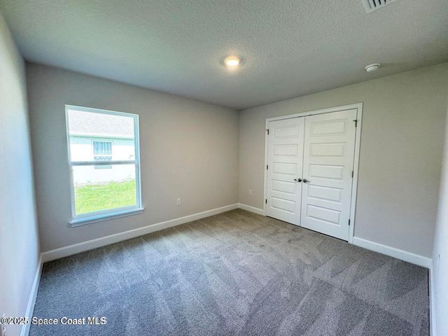 366 Faith Terrace, Sebastian, FL 32958