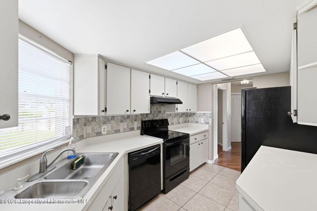 10374 Timbercrest Road, Spring Hill, FL 34608