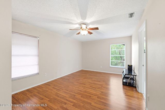 10374 Timbercrest Road, Spring Hill, FL 34608