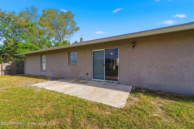 10374 Timbercrest Road, Spring Hill, FL 34608