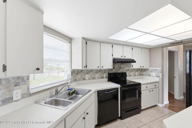 10374 Timbercrest Road, Spring Hill, FL 34608