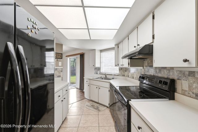 10374 Timbercrest Road, Spring Hill, FL 34608