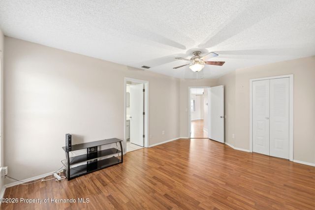10374 Timbercrest Road, Spring Hill, FL 34608