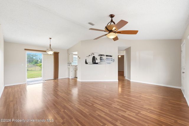 10374 Timbercrest Road, Spring Hill, FL 34608