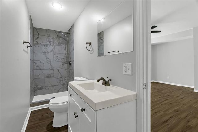 5204 S Delaware Avenue, Independence, MO 64055