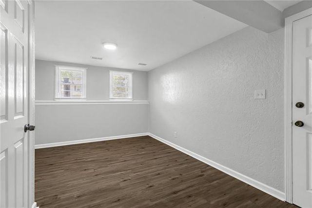 5204 S Delaware Avenue, Independence, MO 64055