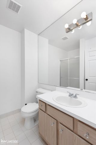 22241 Atlantic Points, Farmington Hills, MI 48336