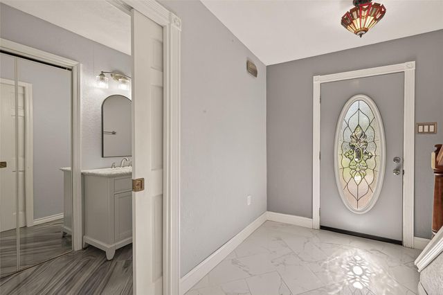 2239 Parkdale Drive, Houston, TX 77339