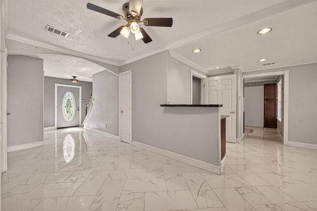 2239 Parkdale Drive, Houston, TX 77339