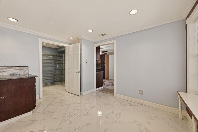 2239 Parkdale Drive, Houston, TX 77339