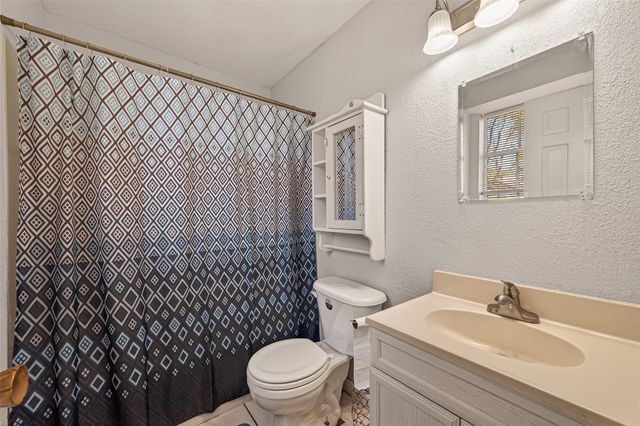 2239 Parkdale Drive, Houston, TX 77339