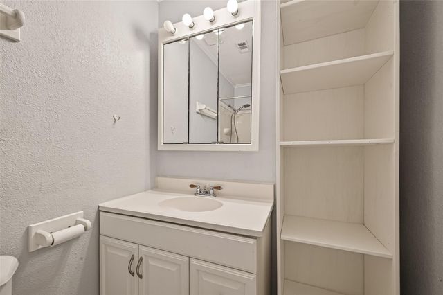 2239 Parkdale Drive, Houston, TX 77339