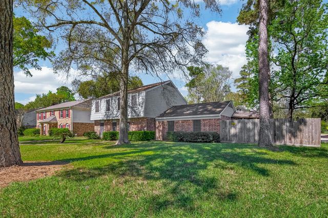 2239 Parkdale Drive, Houston, TX 77339