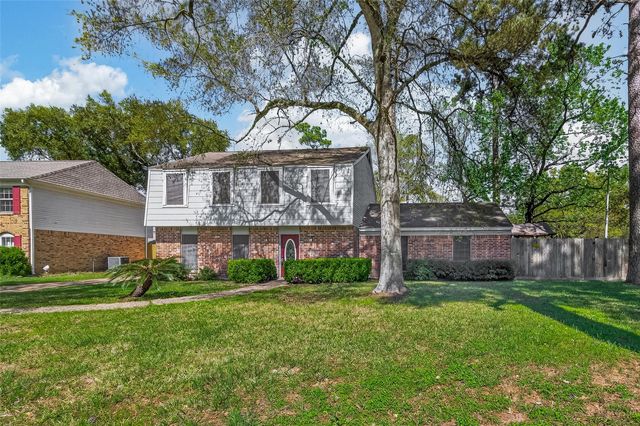 2239 Parkdale Drive, Houston, TX 77339