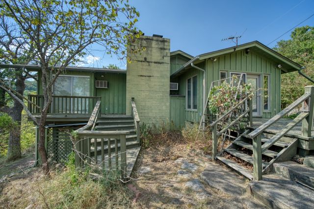 1357 Highland Park Drive, Eureka Springs, AR 72631