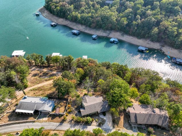 1357 Highland Park Drive, Eureka Springs, AR 72631