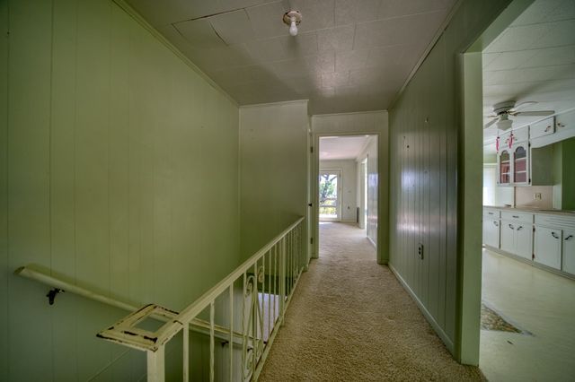 1357 Highland Park Drive, Eureka Springs, AR 72631