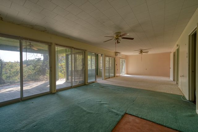 1357 Highland Park Drive, Eureka Springs, AR 72631